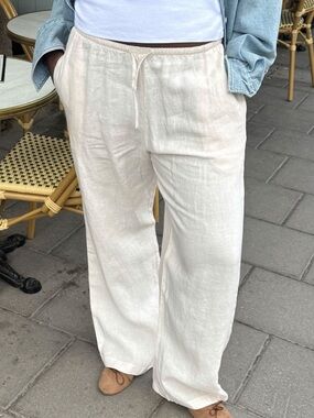 Relaxed Wide-Leg Linen Pants in Soft Ivory